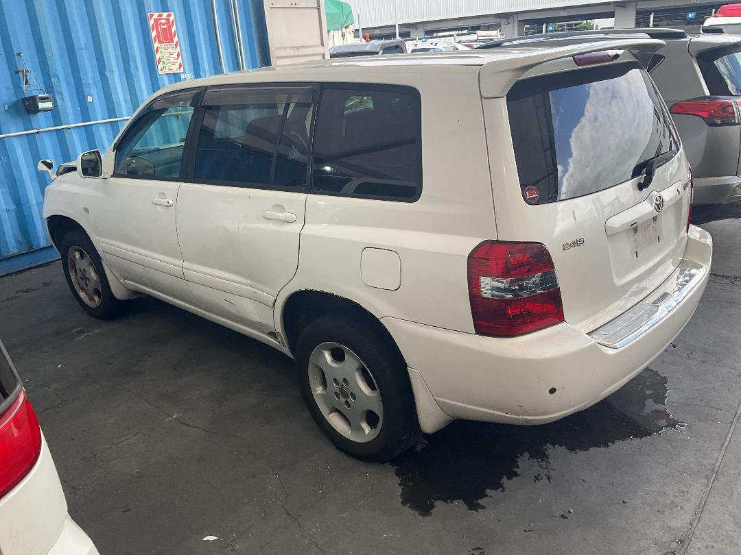 Photo '10' of Toyota Kluger V Photo '10' of Toyota Kluger V