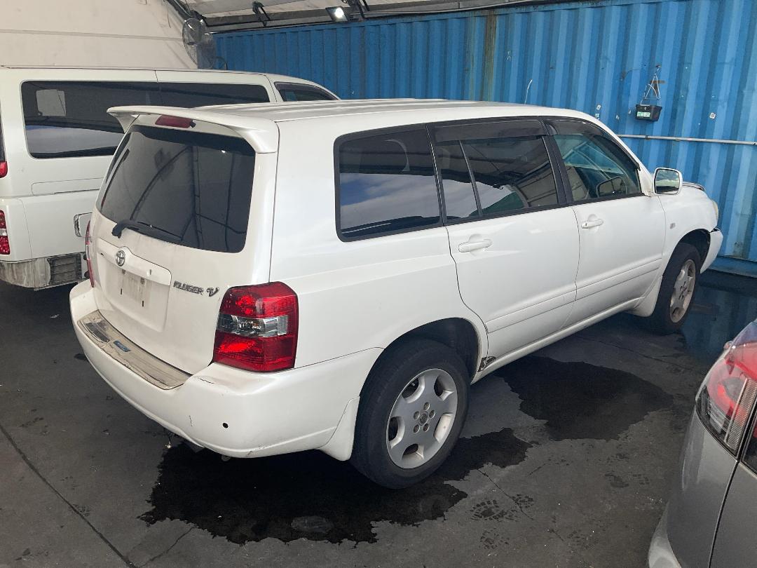 Photo '15' of Toyota Kluger V Photo '15' of Toyota Kluger V