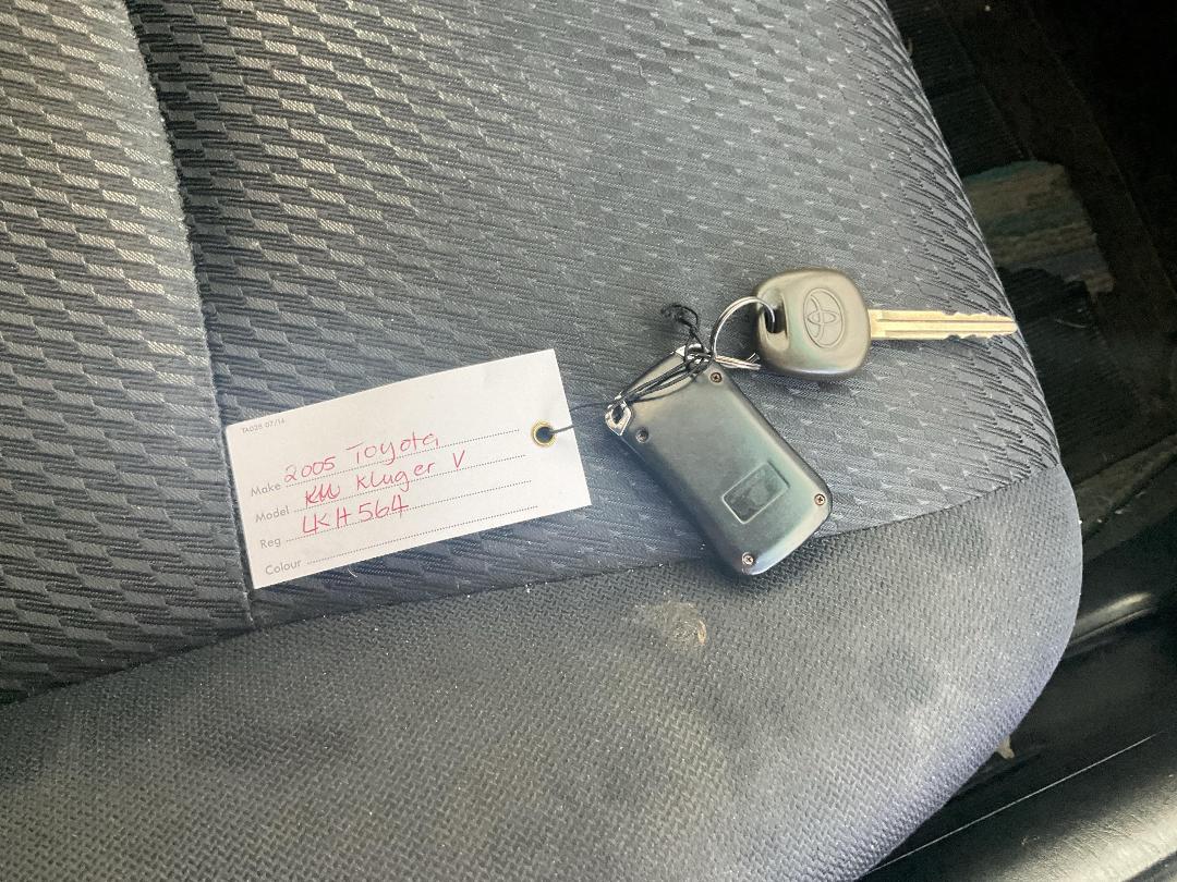 Photo '22' of Toyota Kluger V Photo '22' of Toyota Kluger V