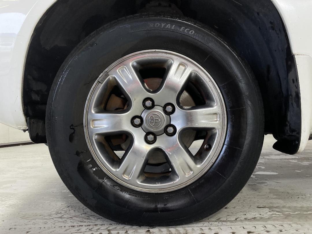 Photo '10' of Toyota Kluger