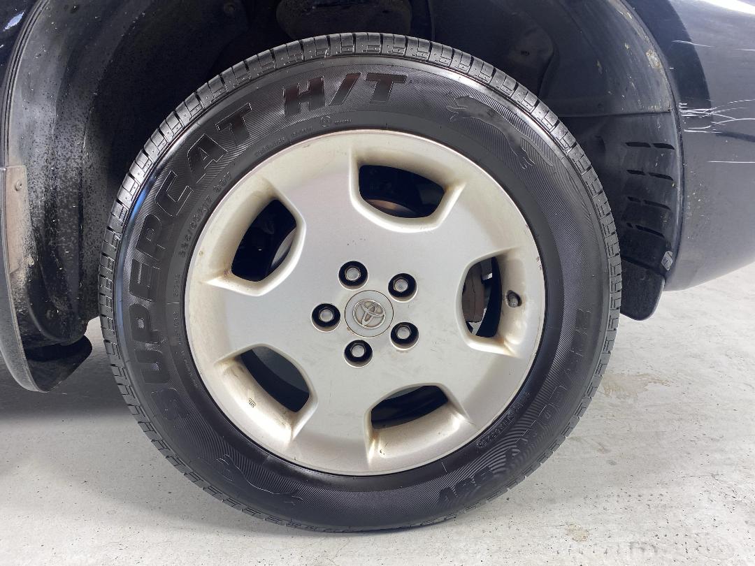 Photo '9' of Toyota Kluger