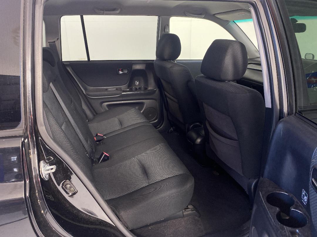 Photo '20' of Toyota Kluger