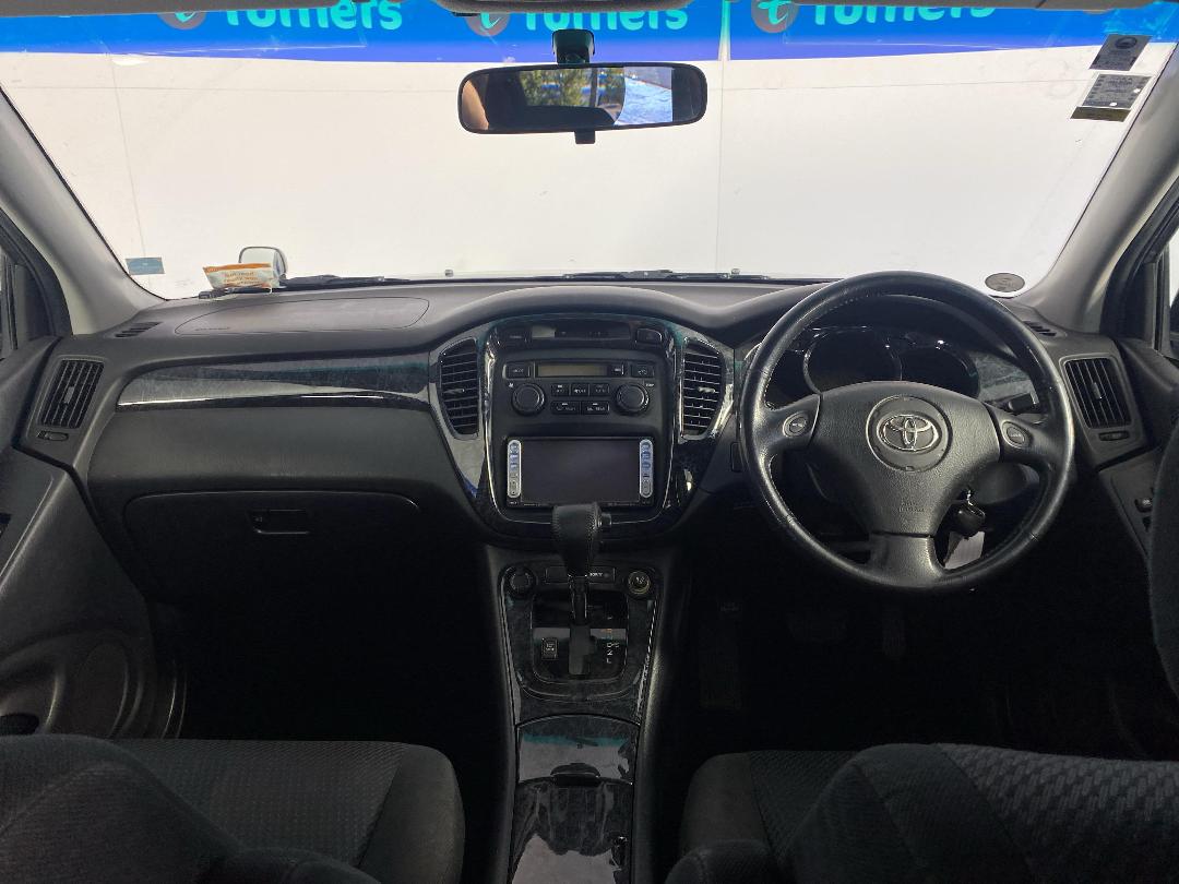 Photo '17' of Toyota Kluger