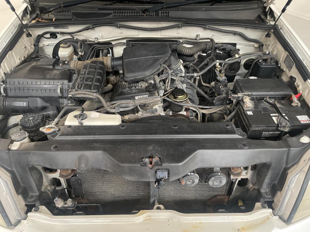 Photo '13' of Toyota Landcruiser Prado Photo '13' of Toyota Landcruiser Prado