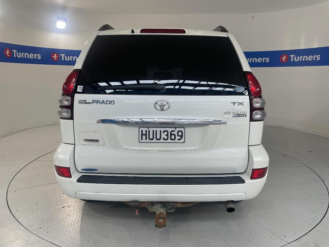 Photo '6' of Toyota Landcruiser Prado Photo '6' of Toyota Landcruiser Prado