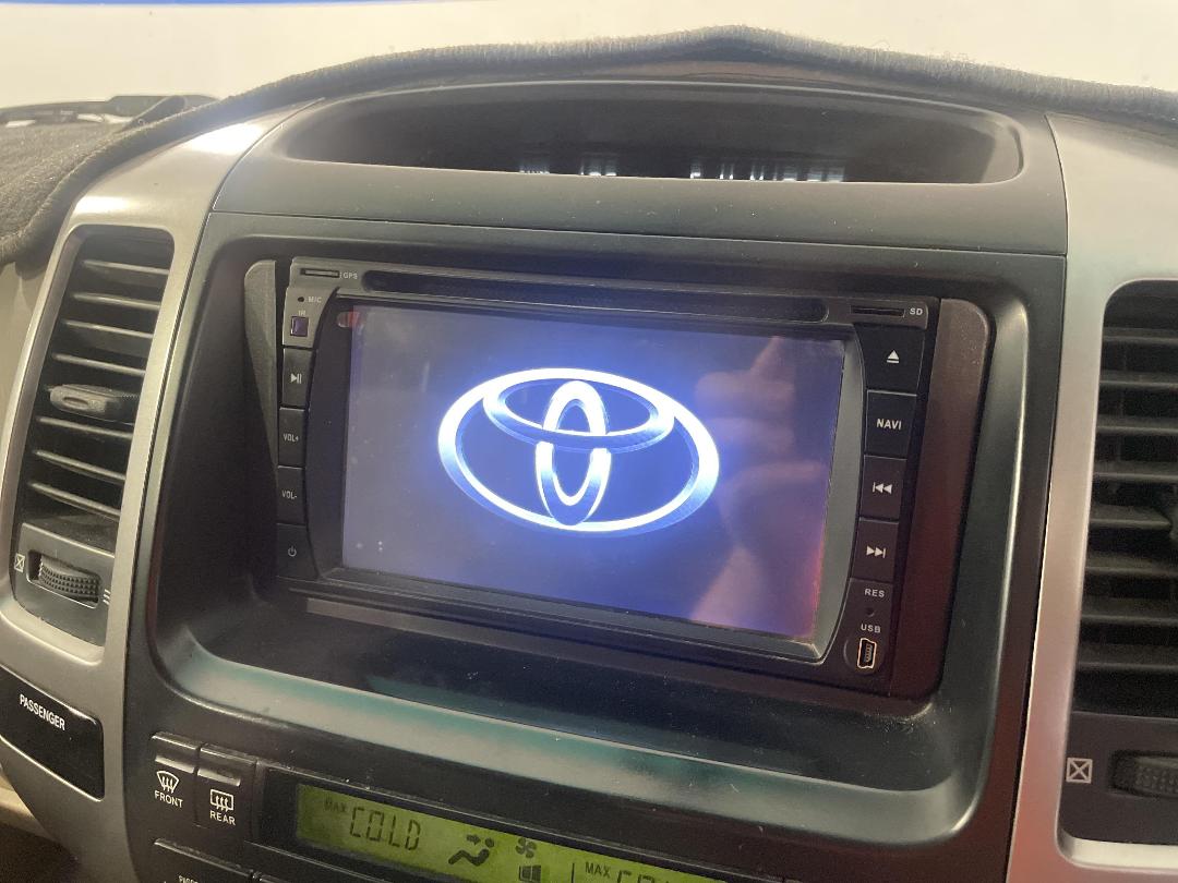 Photo '26' of Toyota Landcruiser Prado Photo '26' of Toyota Landcruiser Prado