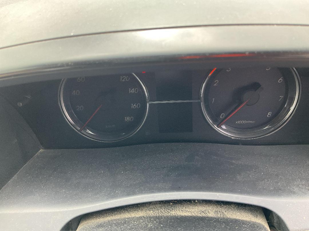 Photo '10' of Toyota Markx 250 G Photo '10' of Toyota Markx 250 G