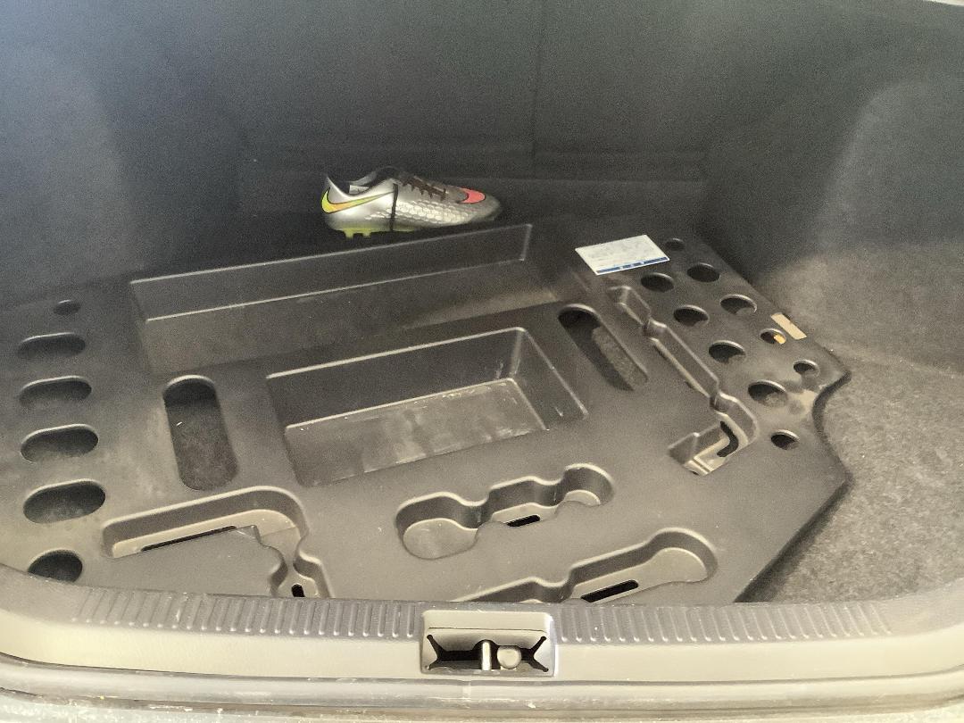 Photo '8' of Toyota Markx