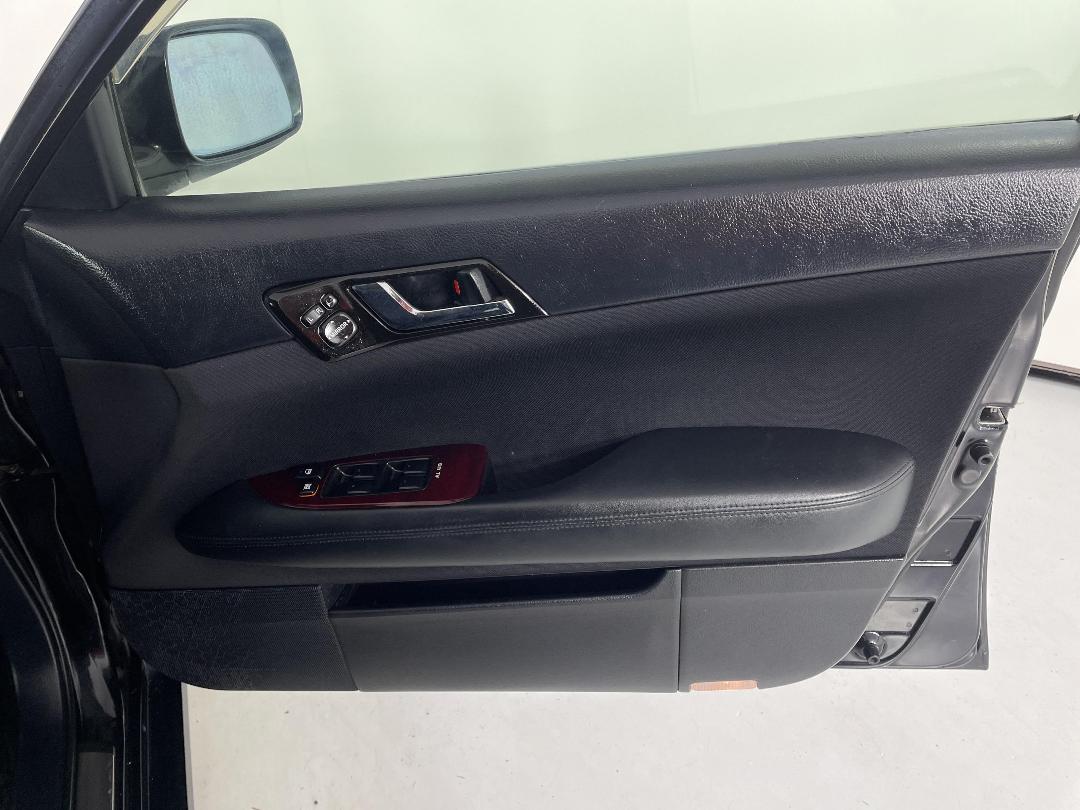 Photo '15' of Toyota Markx Photo '15' of Toyota Markx