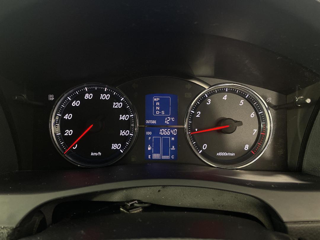 Photo '21' of Toyota Markx Photo '21' of Toyota Markx