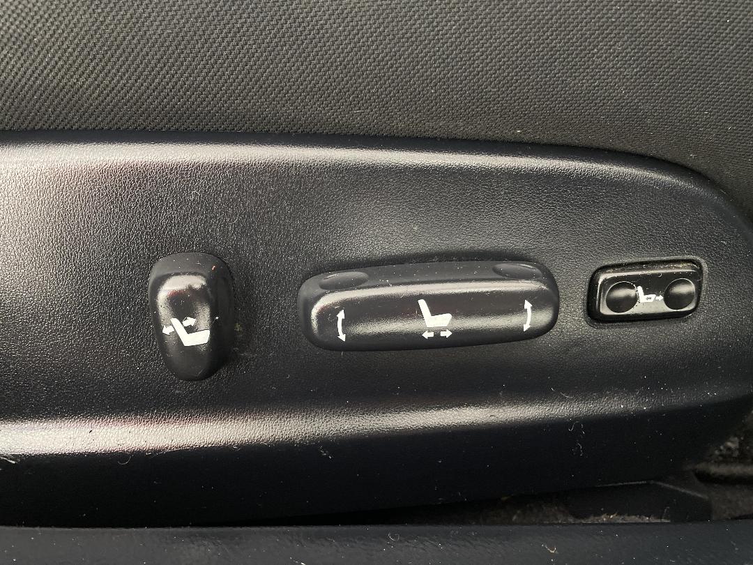 Photo '23' of Toyota Markx Photo '23' of Toyota Markx