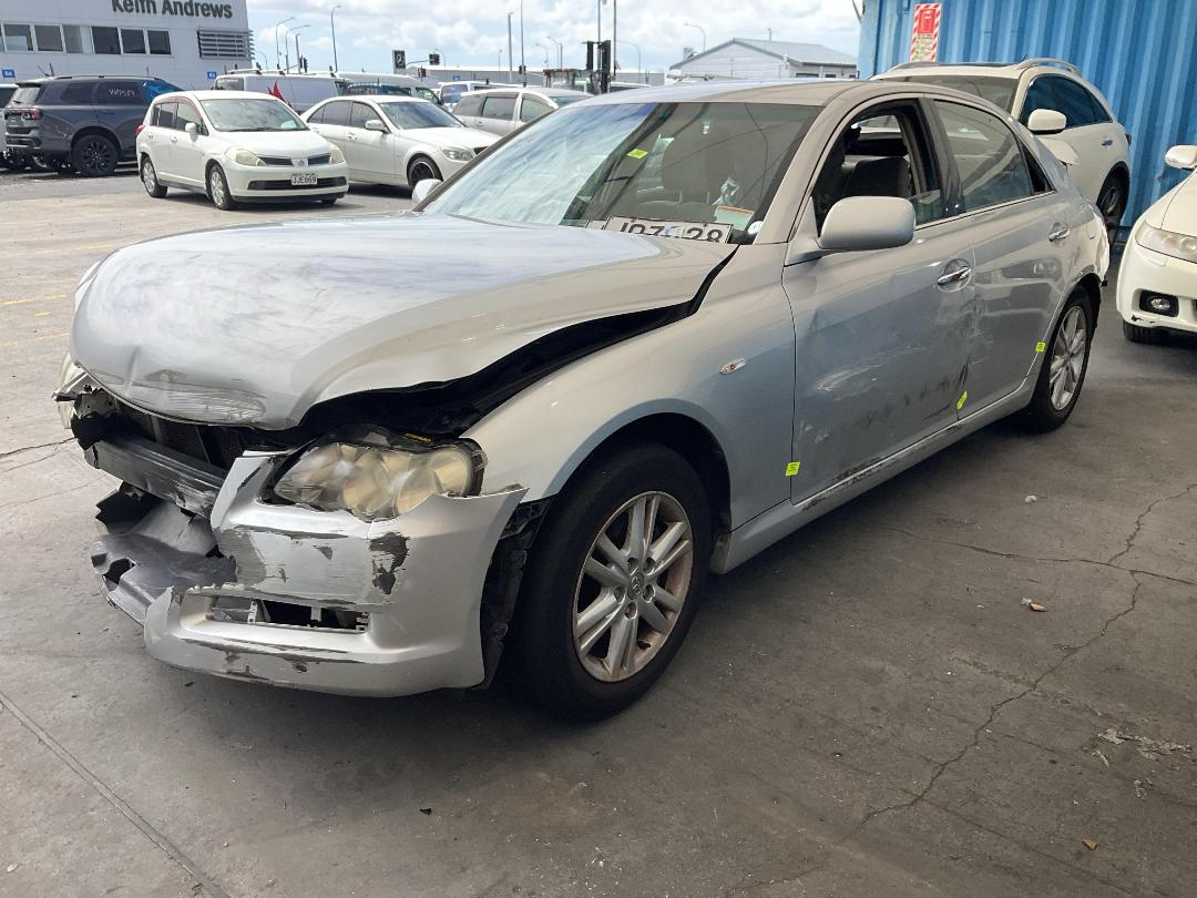 Photo '8' of Toyota Markx