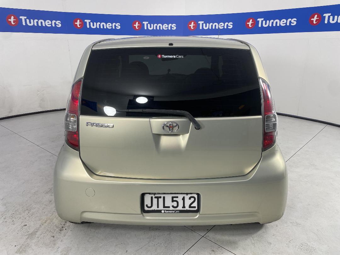 Photo '6' of Toyota Passo