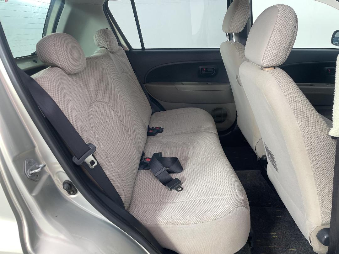 Photo '20' of Toyota Passo