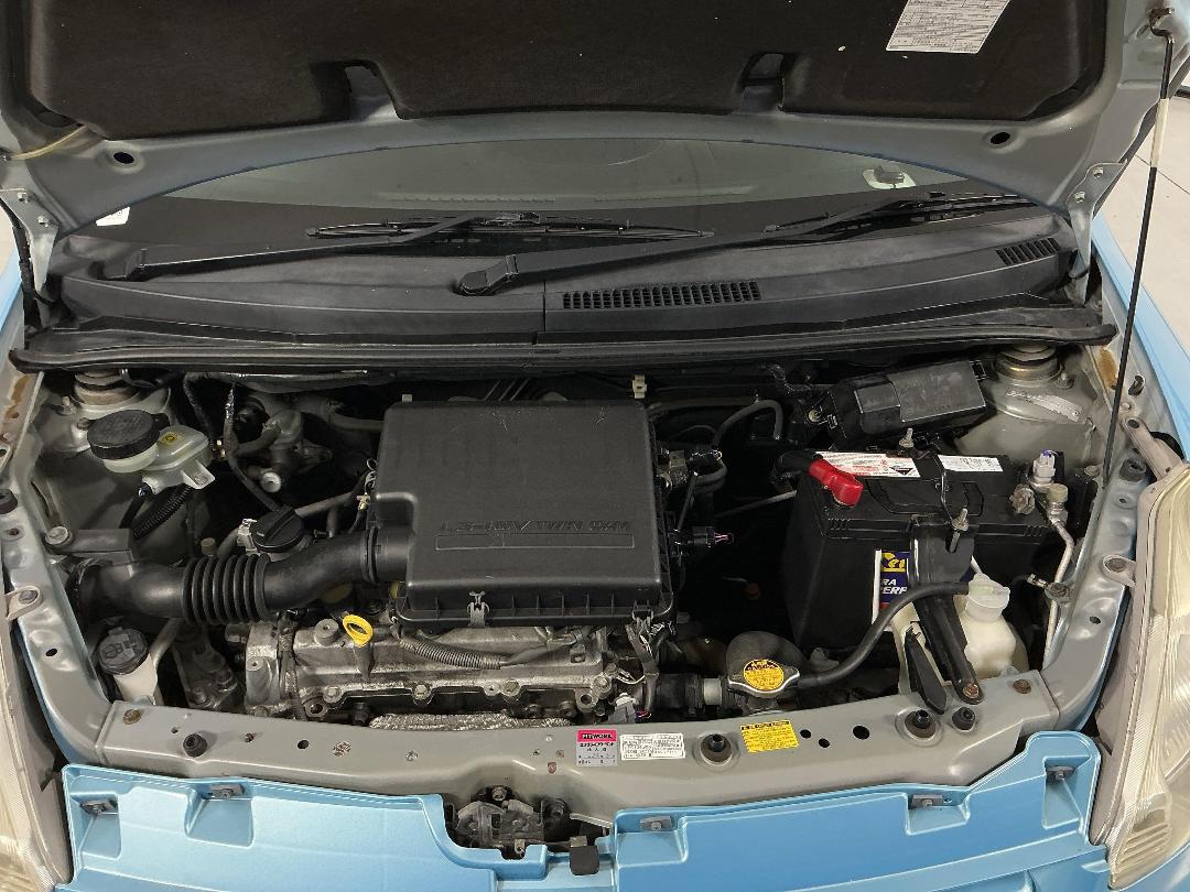 Photo '13' of Toyota Passo