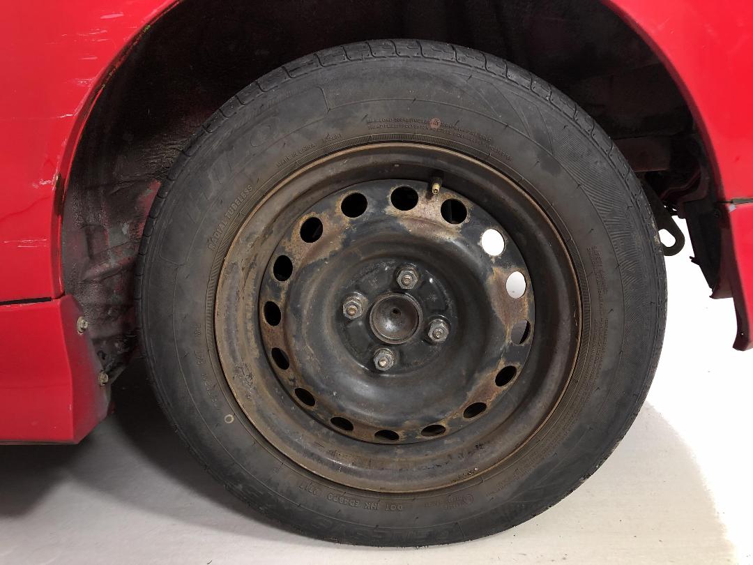 Photo '11' of Toyota Porte