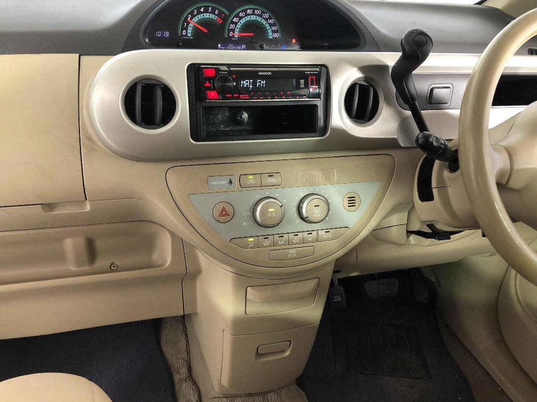 Photo '18' of Toyota Porte