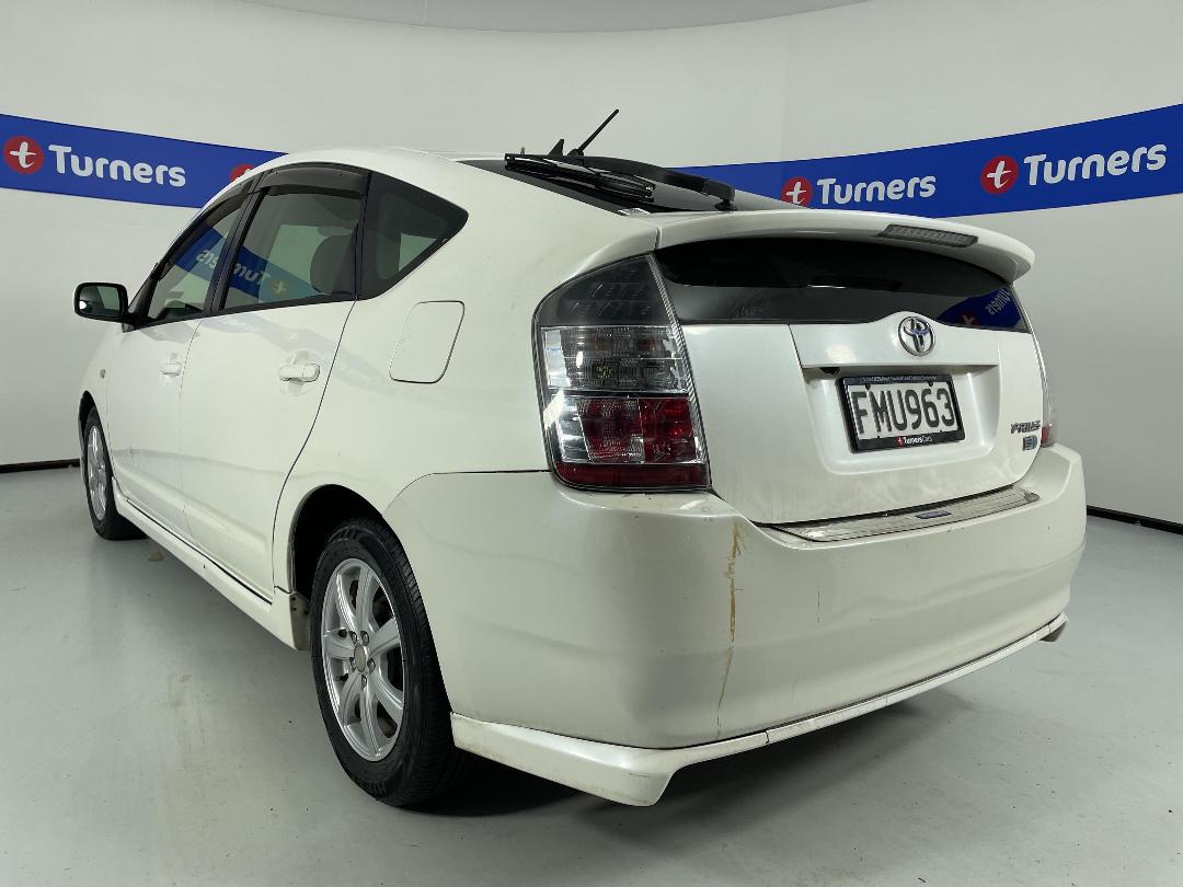 Photo '5' of Toyota Prius