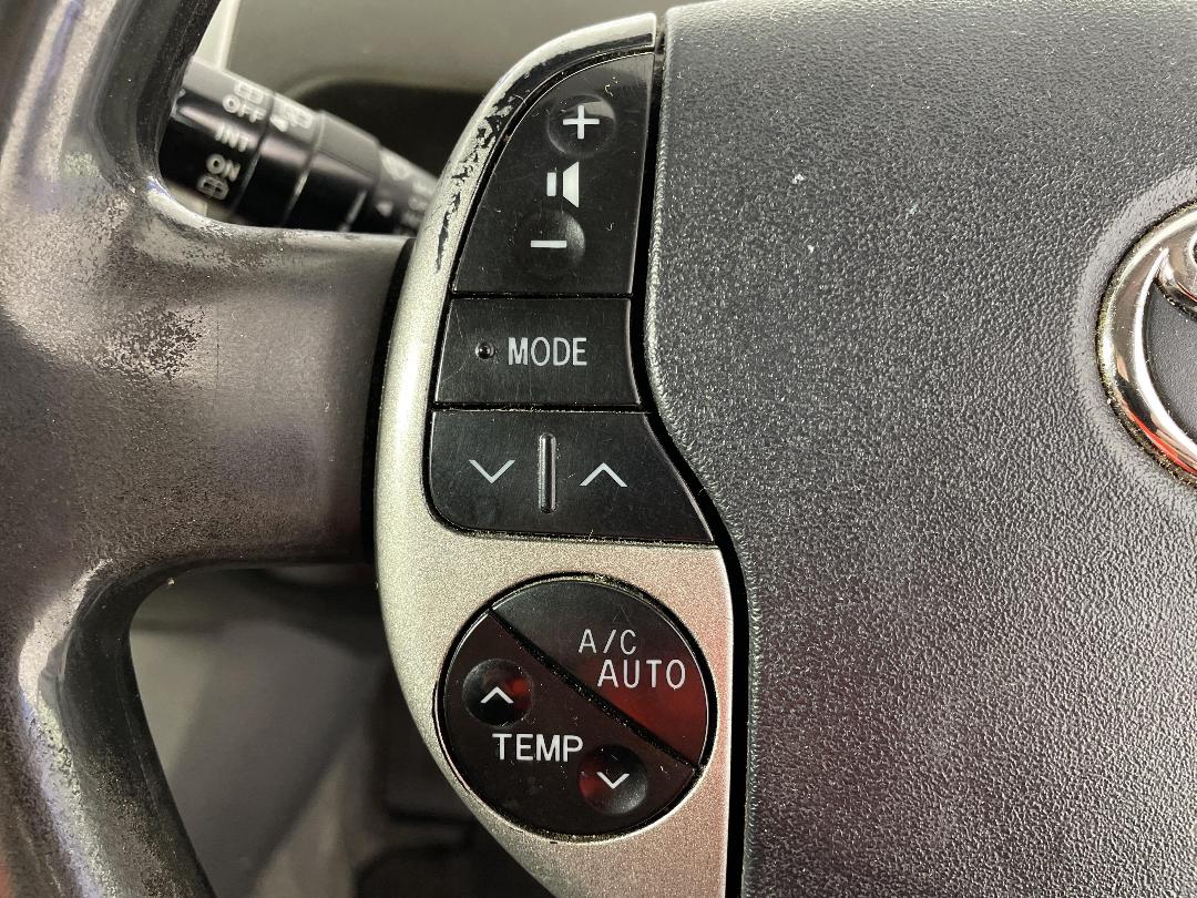 Photo '26' of Toyota Prius