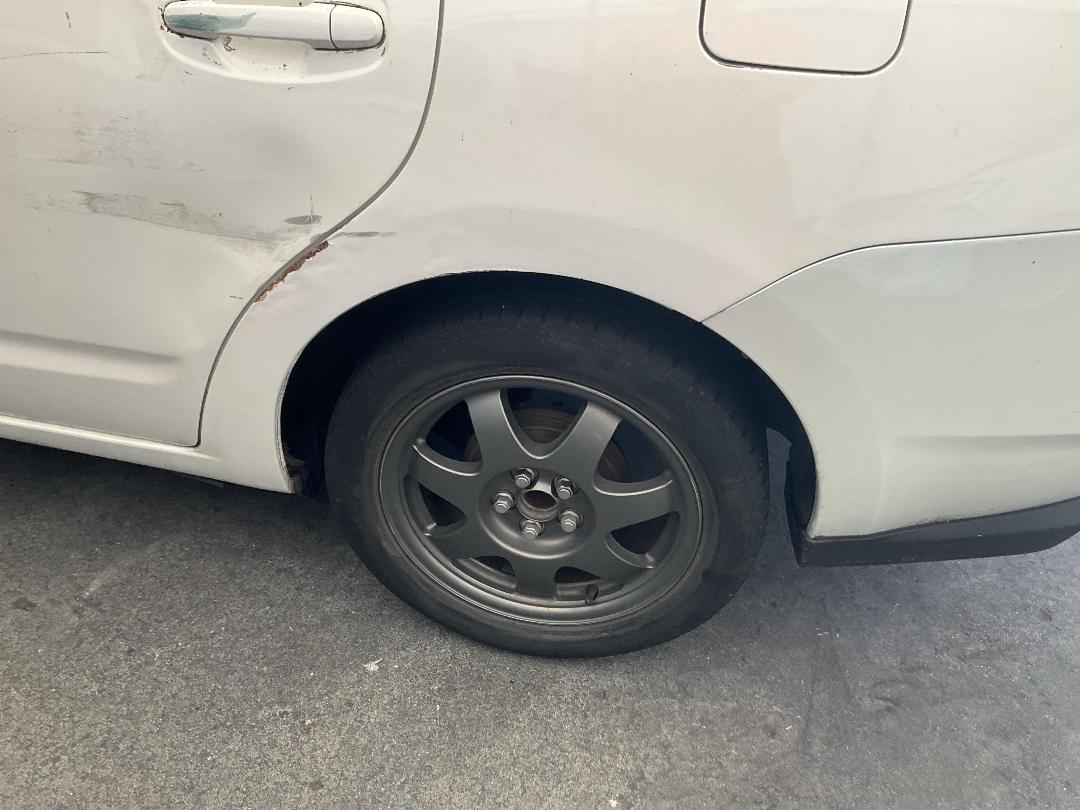 Photo '10' of Toyota Prius Hybrid Photo '10' of Toyota Prius Hybrid