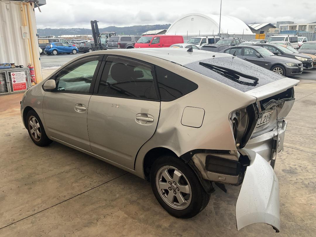 Photo '4' of Toyota Prius