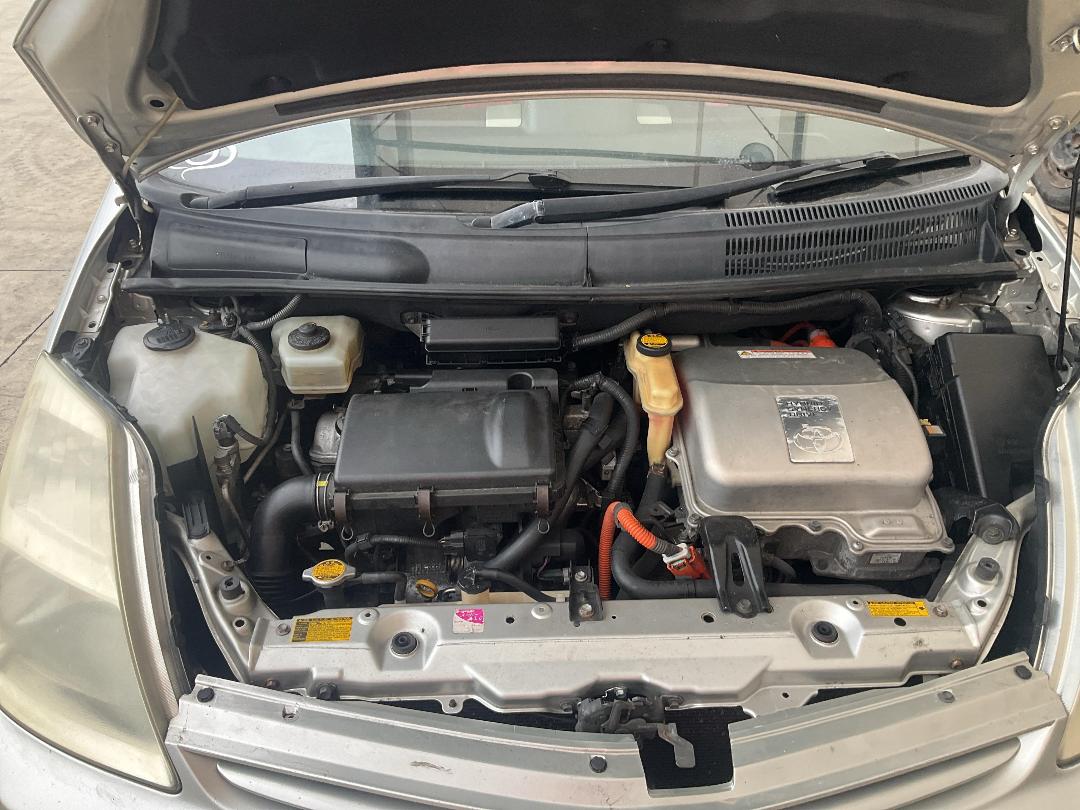 Photo '9' of Toyota Prius