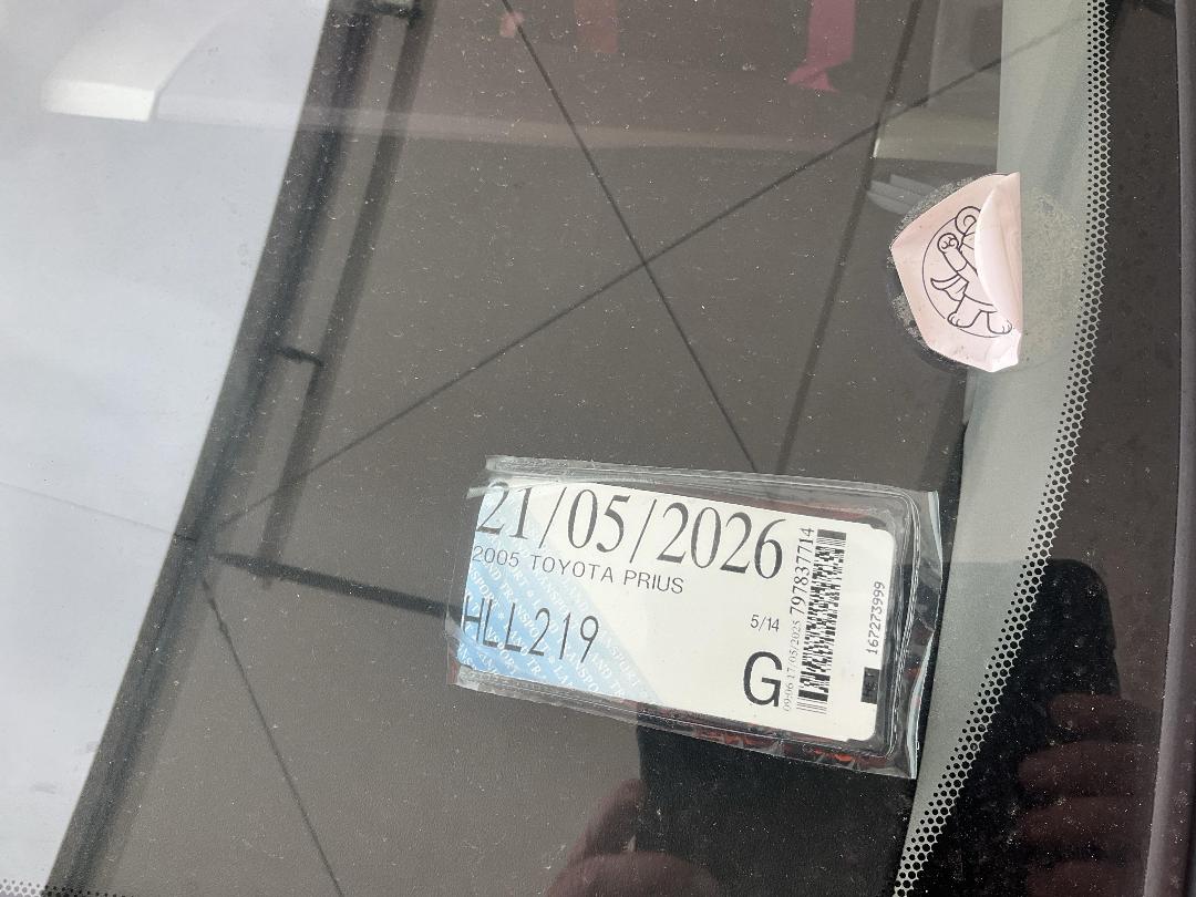 Photo '14' of Toyota Prius