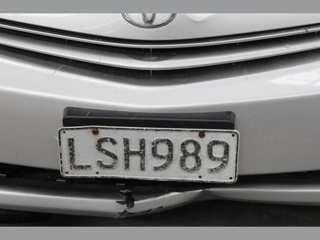 Photo '7' of Toyota Prius