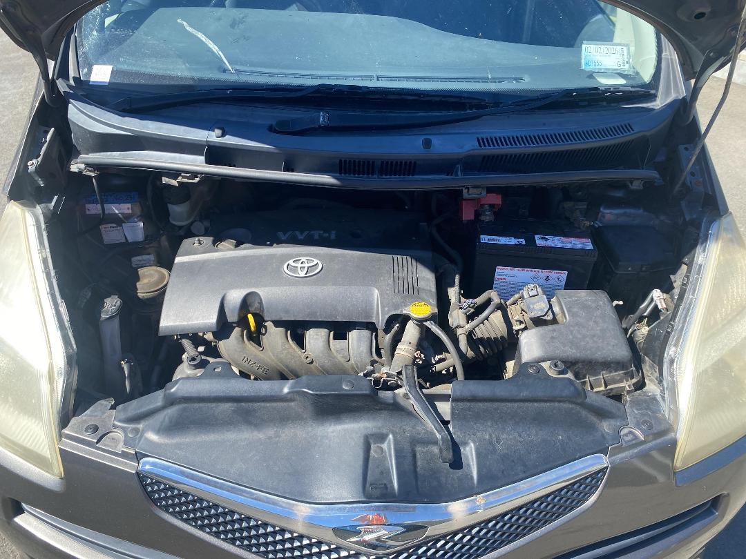 Photo '7' of Toyota Ractis Photo '7' of Toyota Ractis