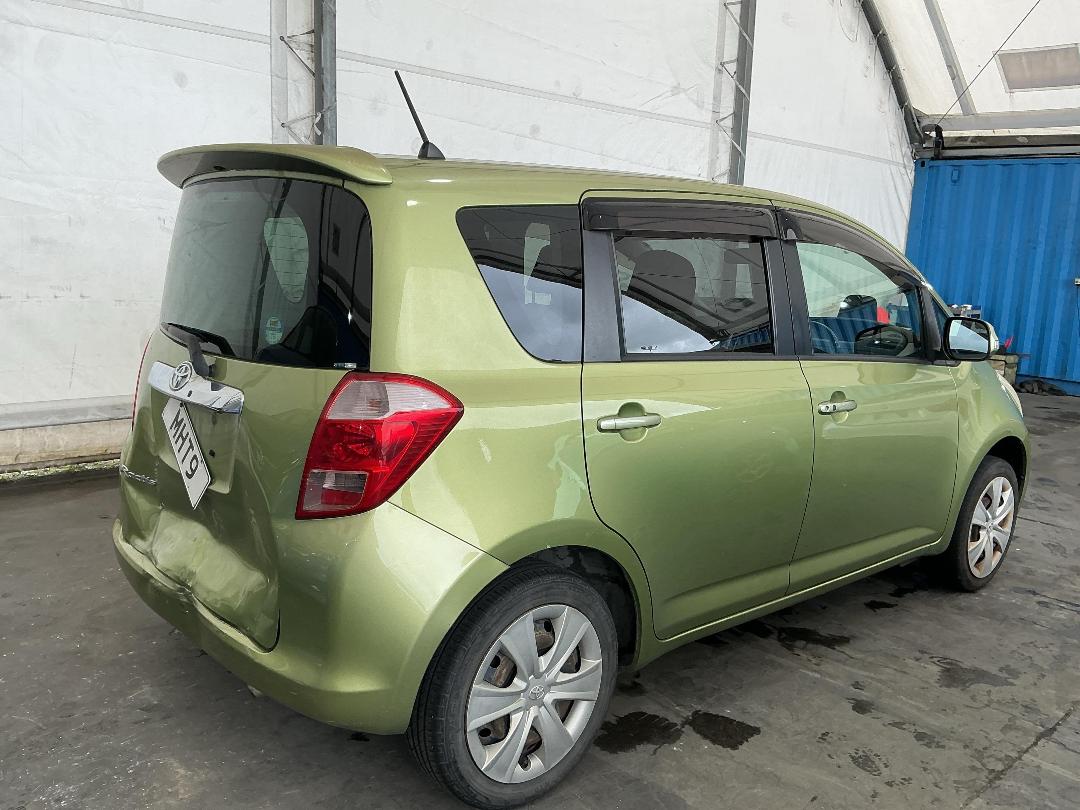 Photo '6' of Toyota Ractis Photo '6' of Toyota Ractis