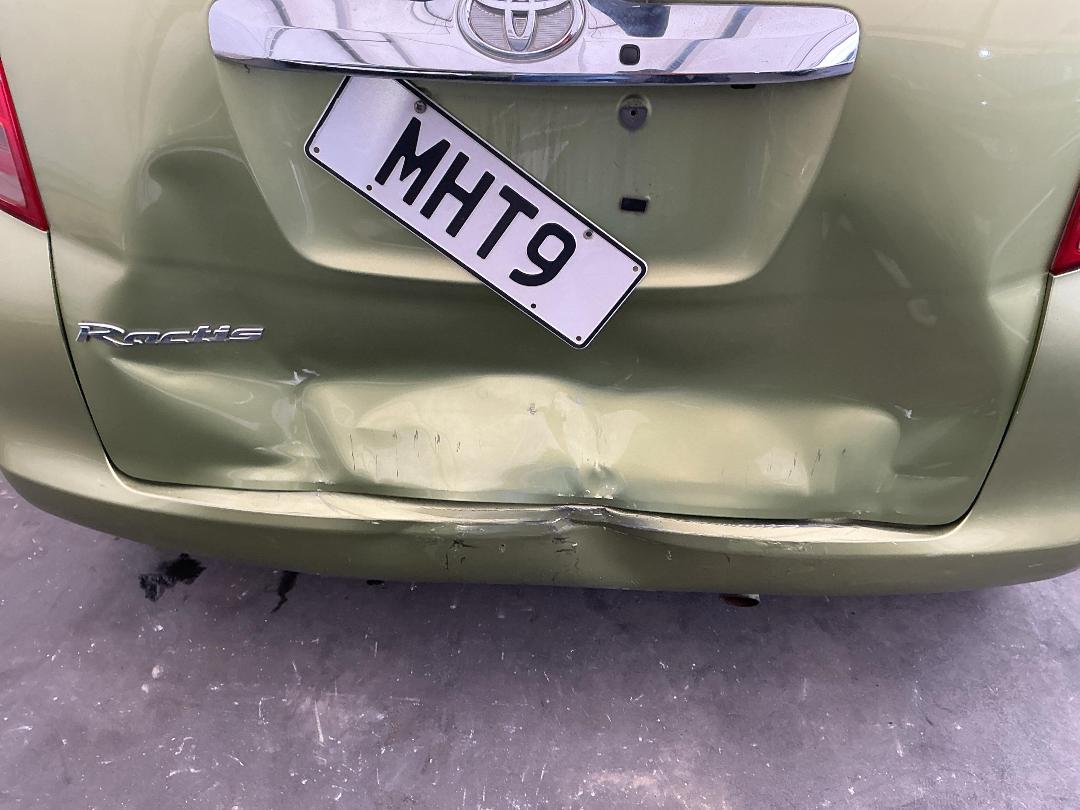 Photo '30' of Toyota Ractis Photo '30' of Toyota Ractis