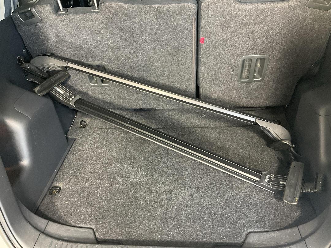 Photo '32' of Toyota Ractis Photo '32' of Toyota Ractis