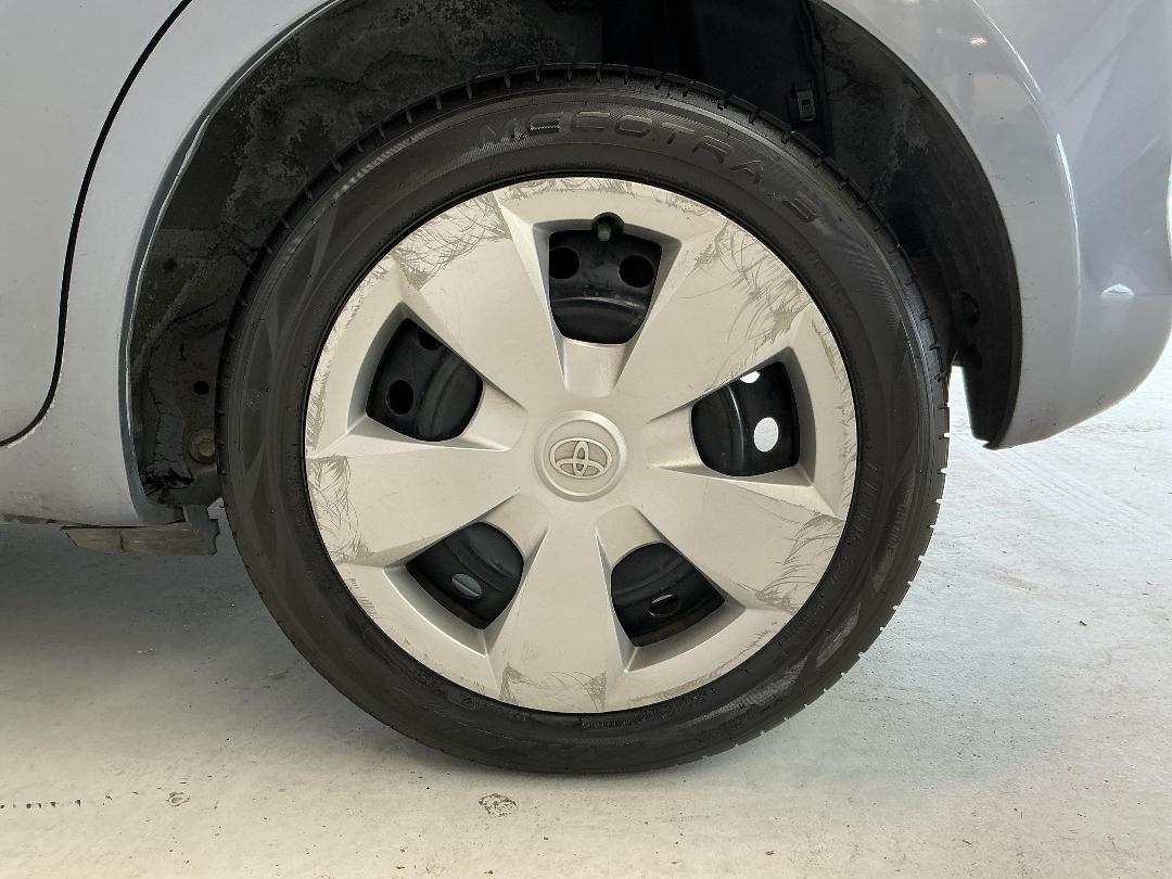 Photo '11' of Toyota Ractis Photo '11' of Toyota Ractis