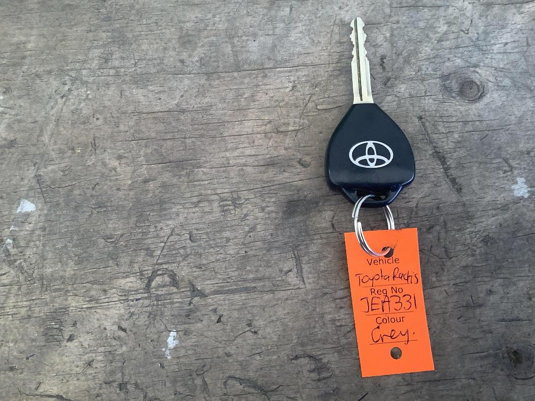 Photo '16' of Toyota Ractis