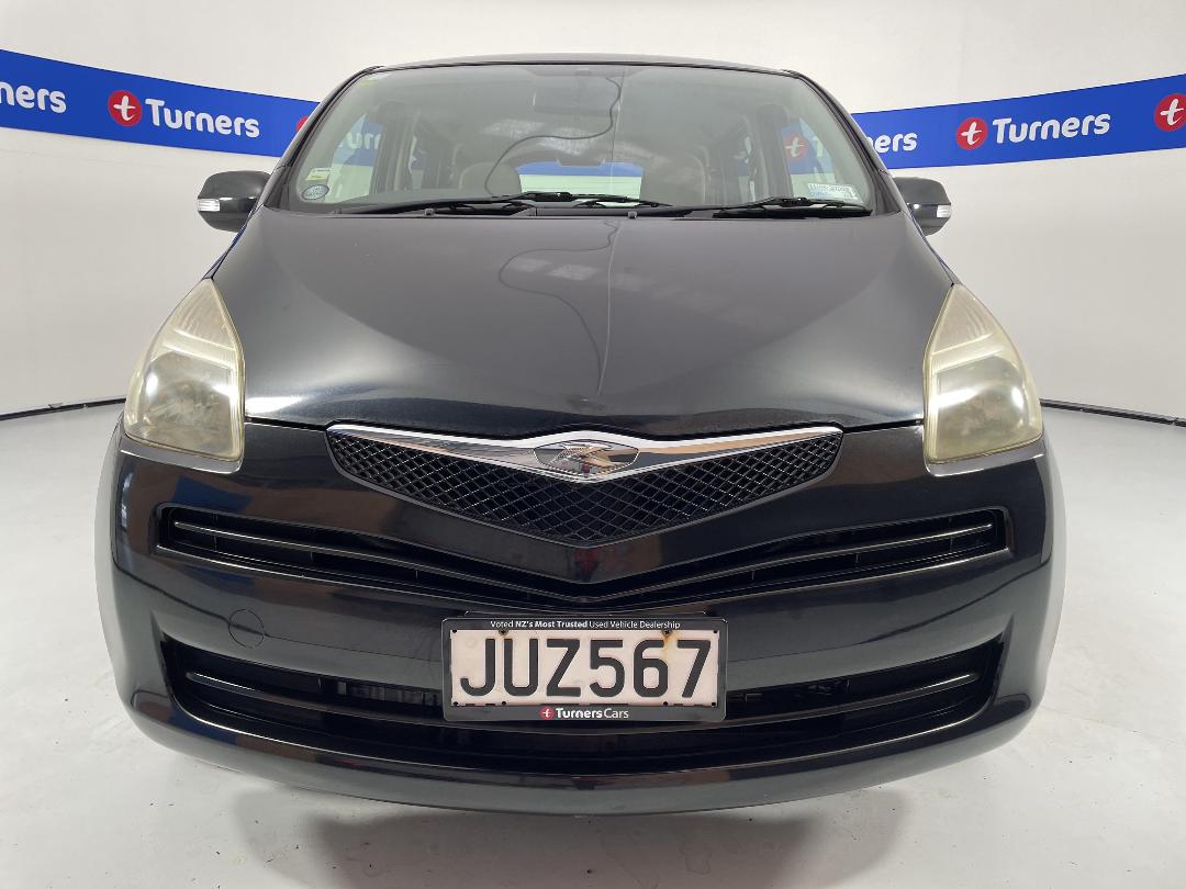 Photo '2' of Toyota Ractis