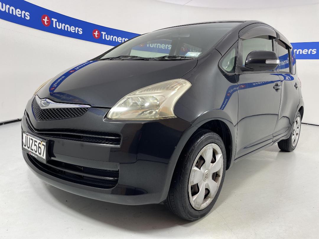 Photo '4' of Toyota Ractis