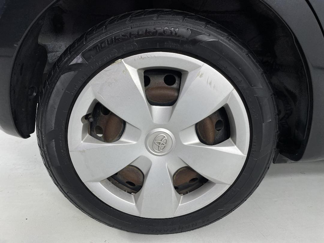 Photo '12' of Toyota Ractis