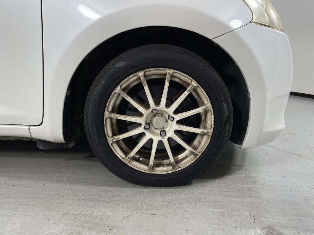 Photo '9' of Toyota Ractis