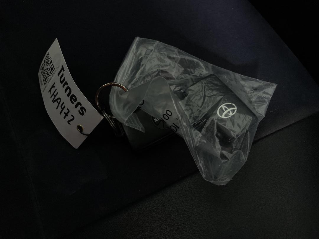 Photo '22' of Toyota Ractis