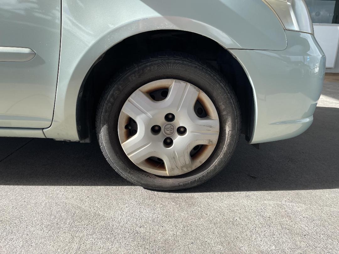 Photo '2' of Toyota Raum