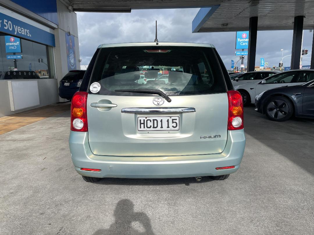 Photo '9' of Toyota Raum