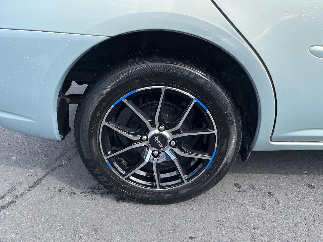 Photo '8' of Toyota Raum