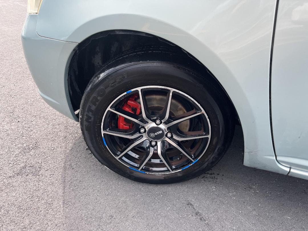 Photo '10' of Toyota Raum