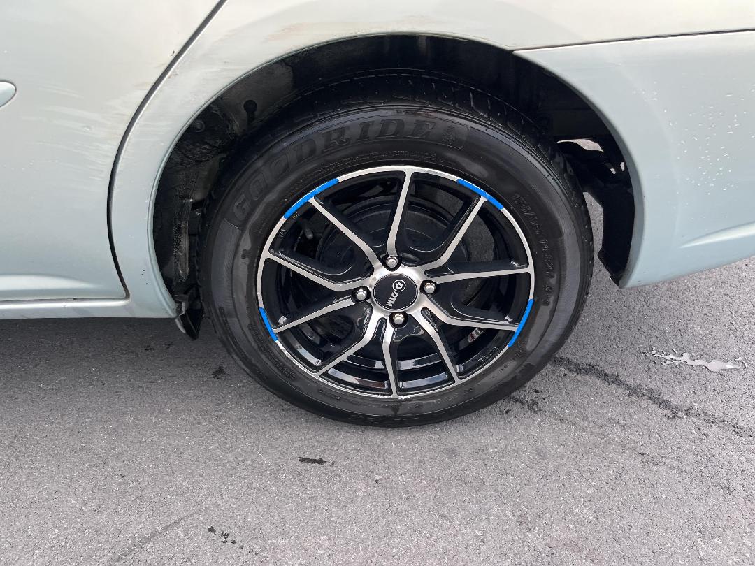 Photo '9' of Toyota Raum