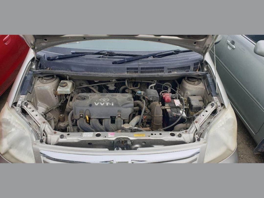 Photo '16' of Toyota Raum Photo '16' of Toyota Raum