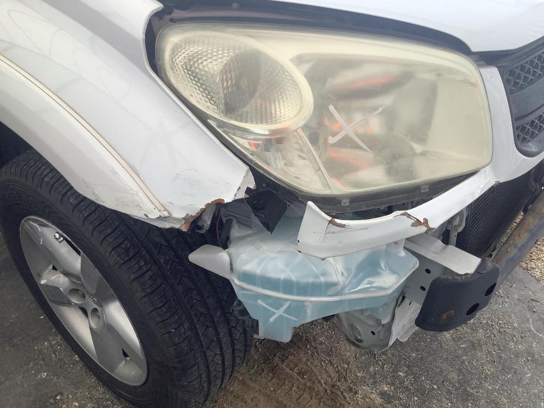 Photo '4' of Toyota Rav4