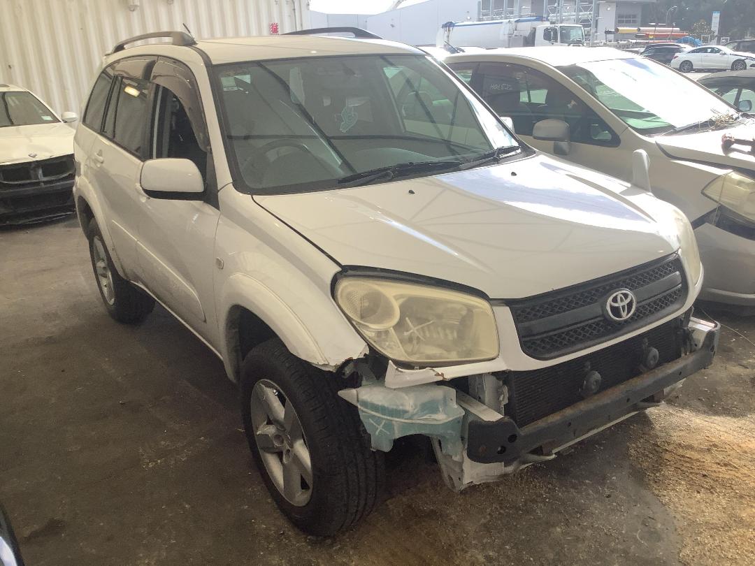 Photo '2' of Toyota Rav4