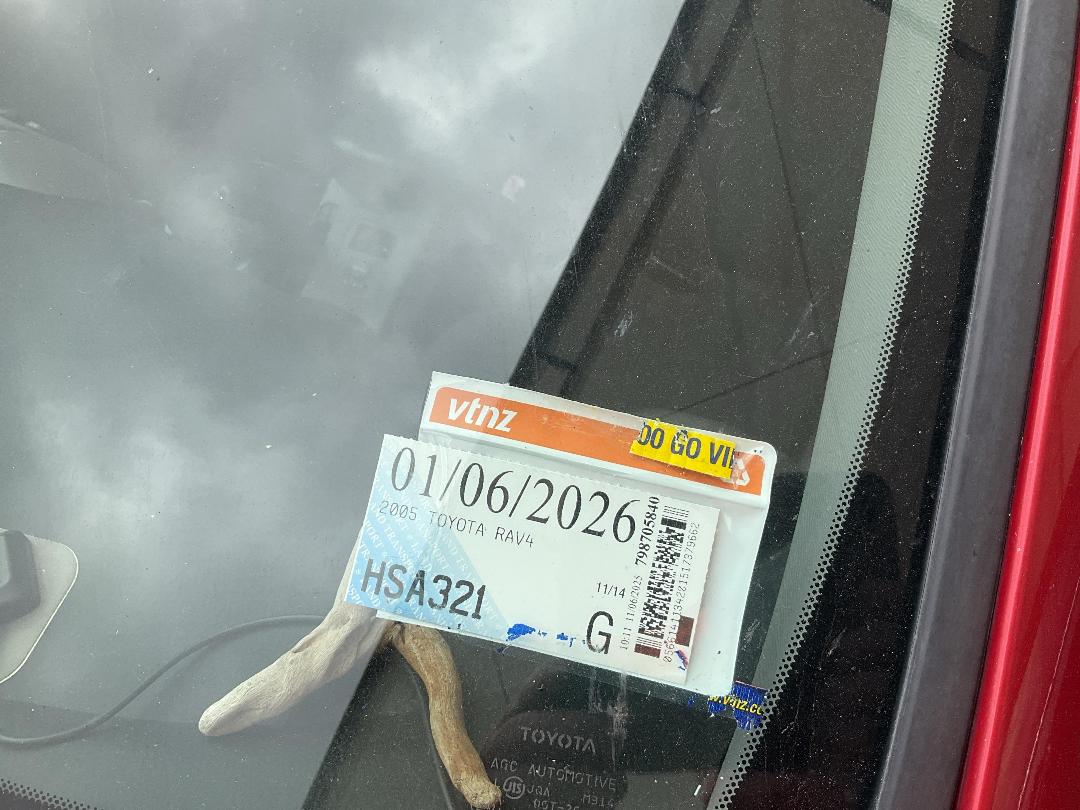 Photo '13' of Toyota Rav4 Photo '13' of Toyota Rav4