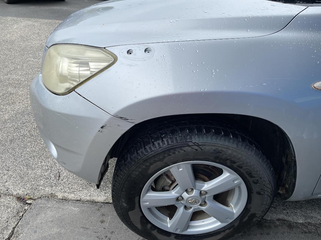 Photo '5' of Toyota Rav4