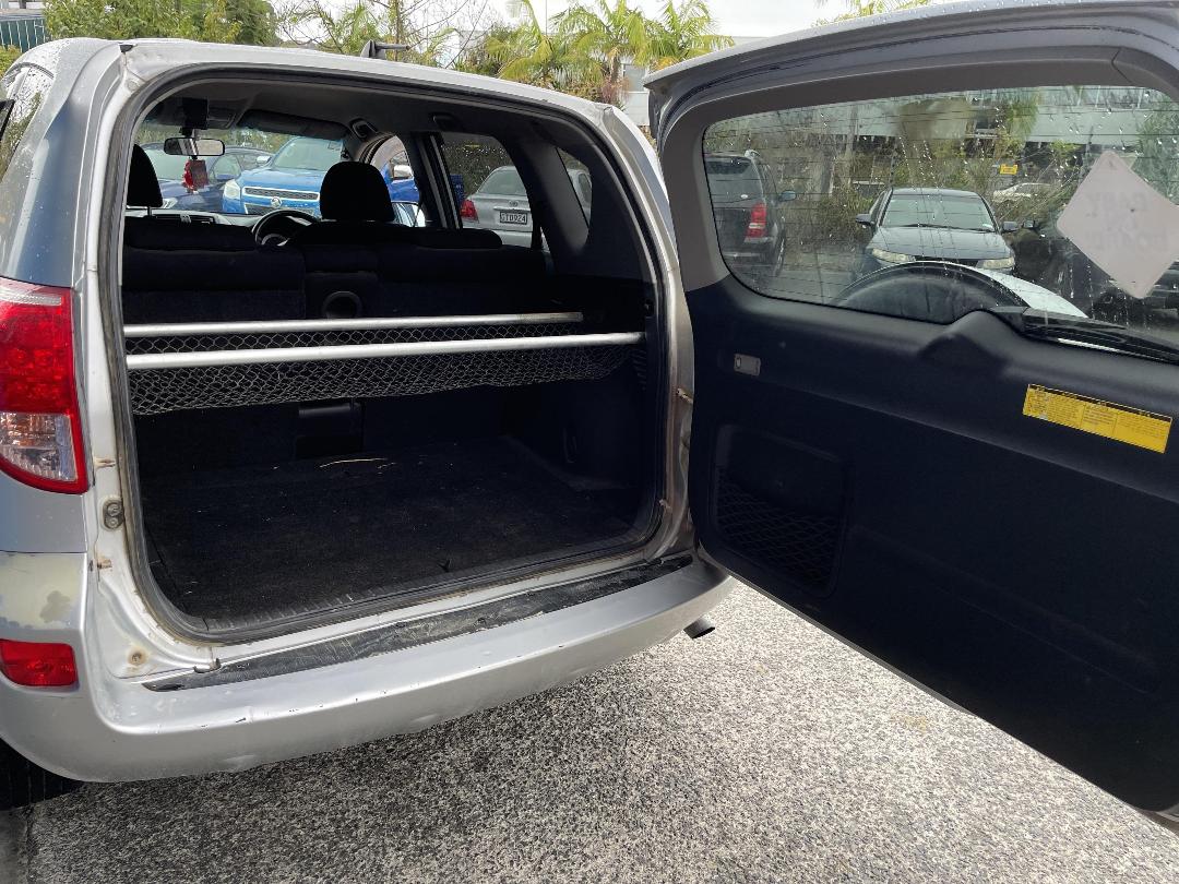 Photo '9' of Toyota Rav4